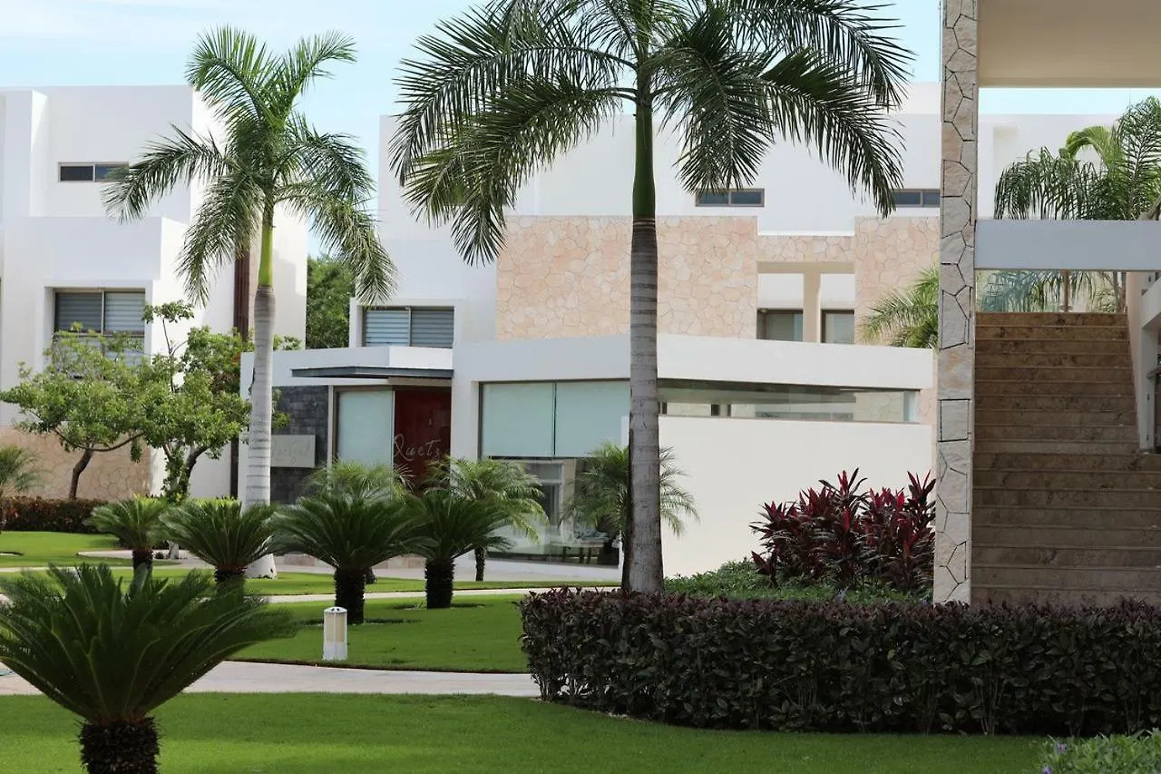 Quetzal Apartment Akumal México